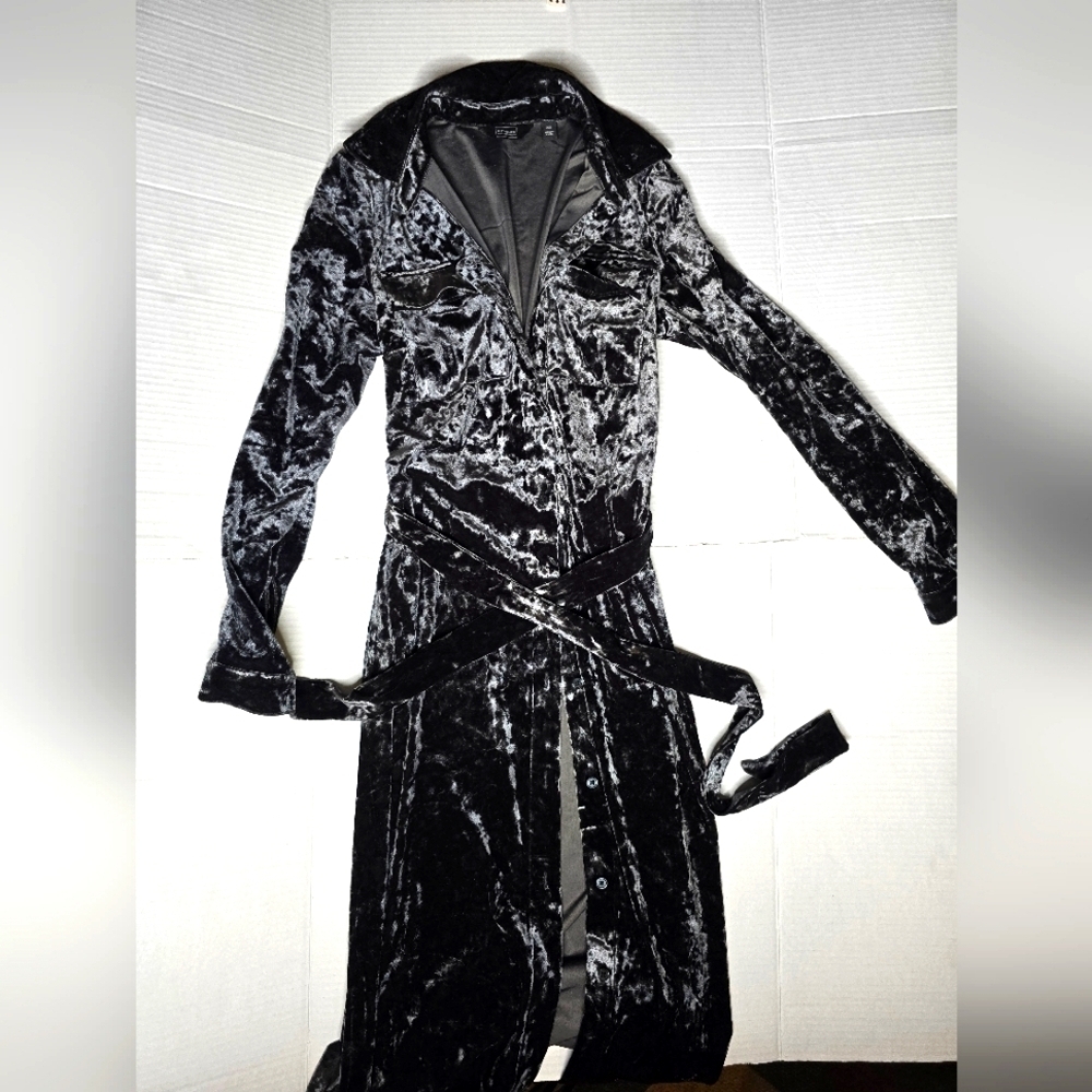 G by Giuliana Black Label Crushed Velvet Women's Button Up Dress